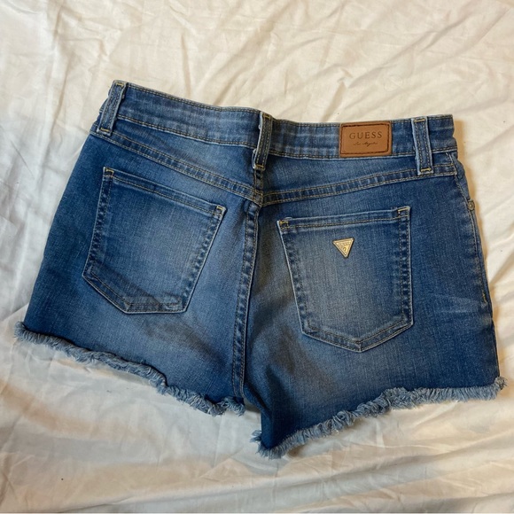 Guess Jean Shorts - Picture 5 of 6